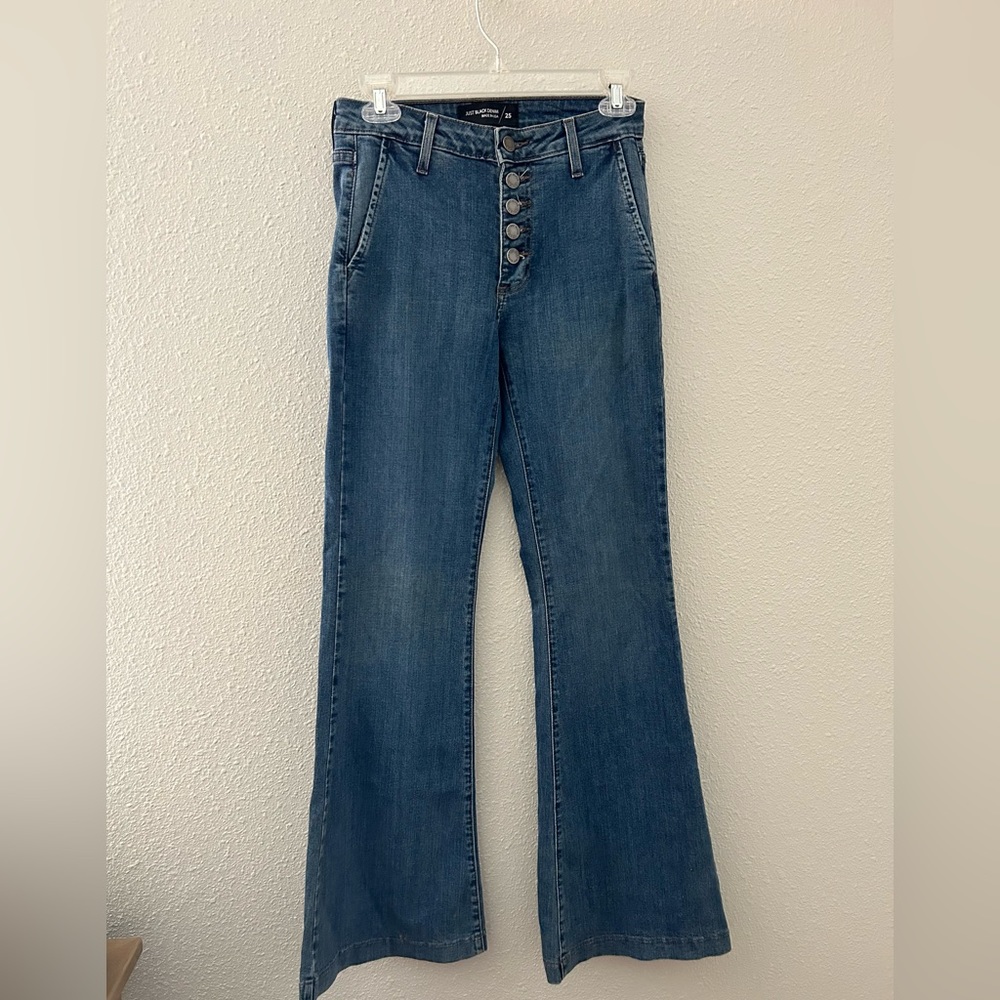 Women’s butterfly button flare denim